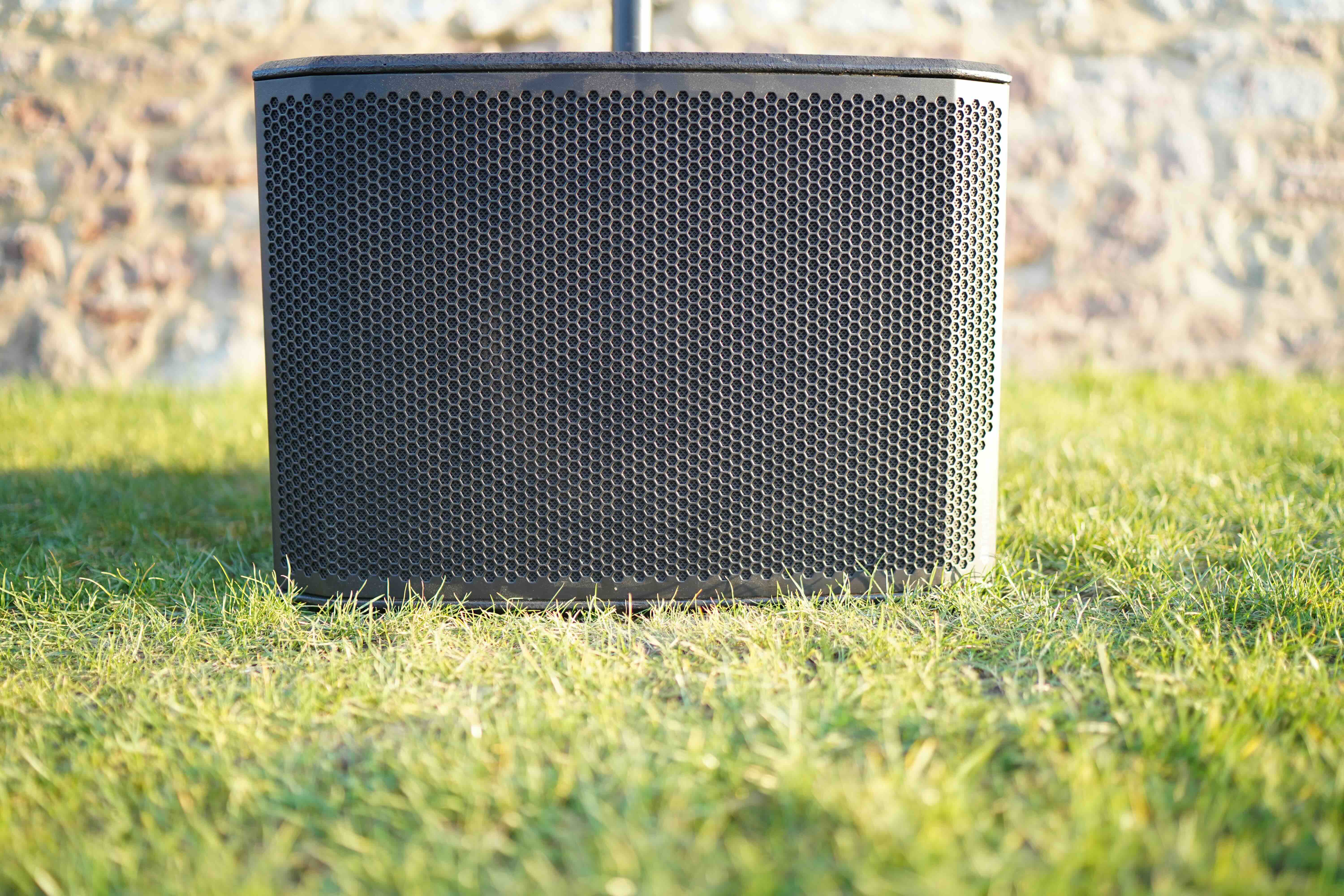 Swift Eventverleih Musikanlage Garten